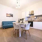 Erice Apartment *